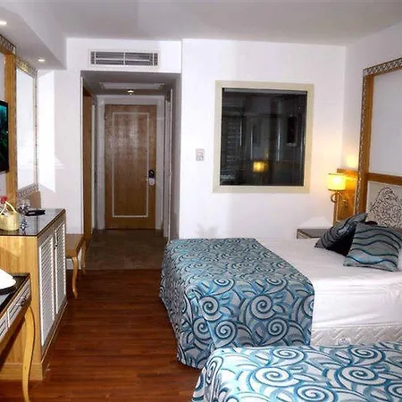 Resort Crystal Waterworld & 5*